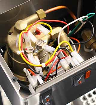 An image of Rancilio Silvia's single boiler machine