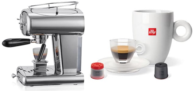 The Illy Iperespresso X1 with 2 coffee pods and 2 cups of coffee 